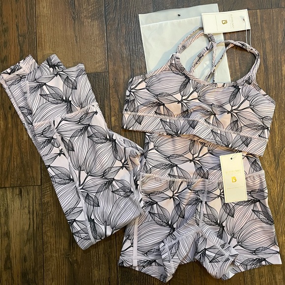 Buff Bunny Collection Set - Picture 1 of 6